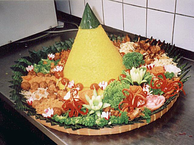 kue ulang tahun